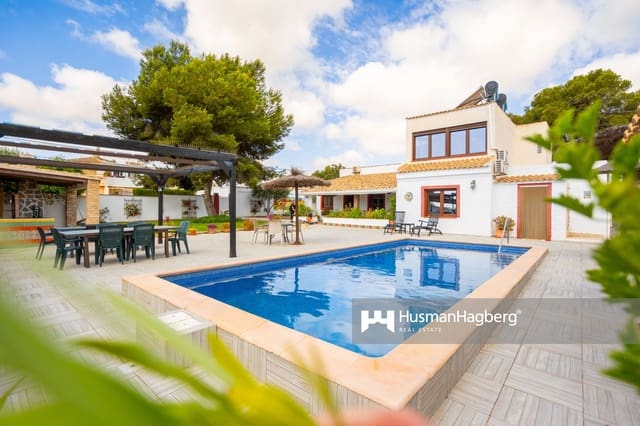 7 sypialnia Willa na sprzedaż w Lomas de Cabo Roig - Los Dolses, Orihuela z basenem - 690 000 € (Ref: 8928000)