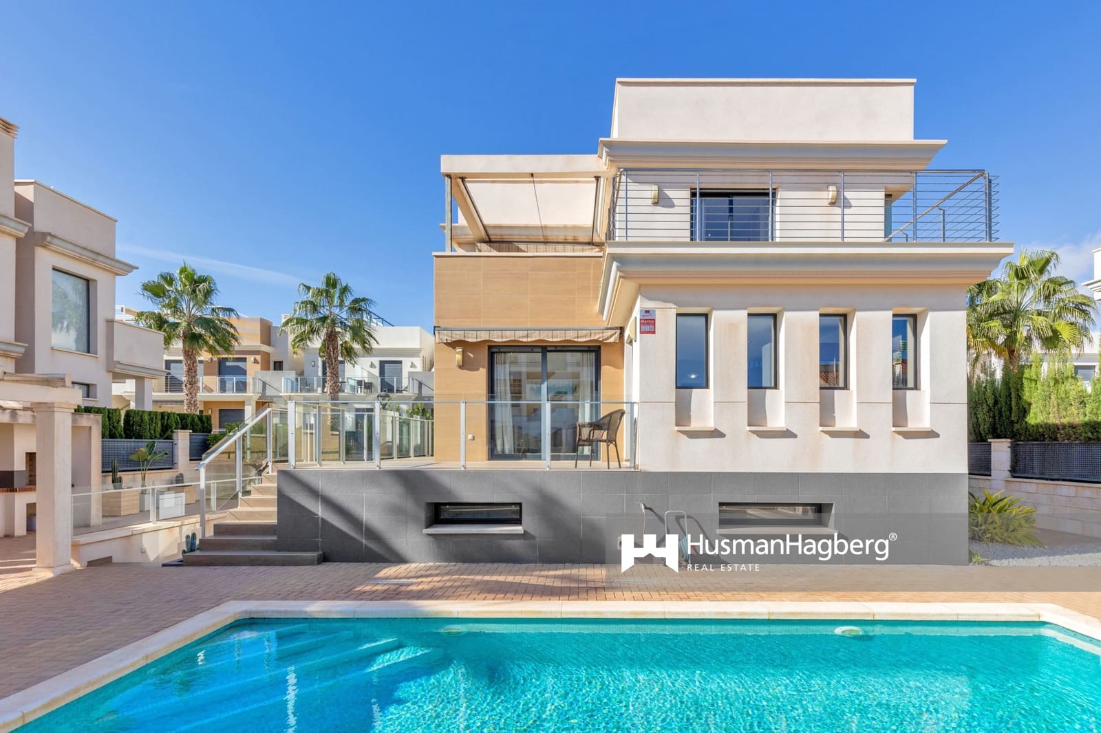 5 camera da letto Villa in vendita in La Zenia con piscina - 879.000 € (Rif: 8941081)
