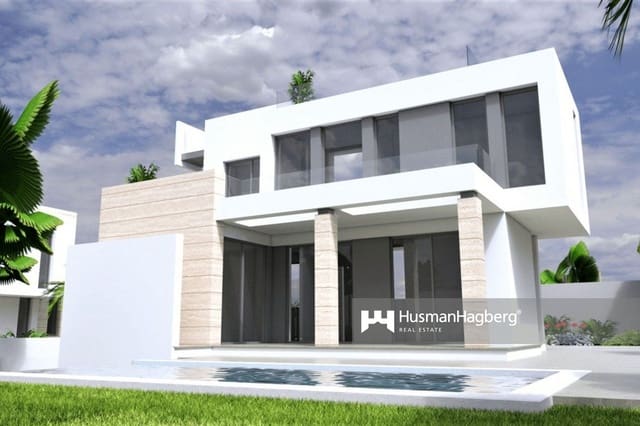 3 makuuhuone Huvila myytävänä paikassa Torre del Moro, Torrevieja mukana uima-altaan - 690 000 € (Ref: 8951893)