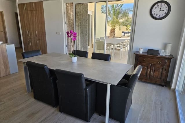 4 sypialnia Willa na sprzedaż w La Torreta, Torrevieja z basenem - 745 000 € (Ref: 8981945)