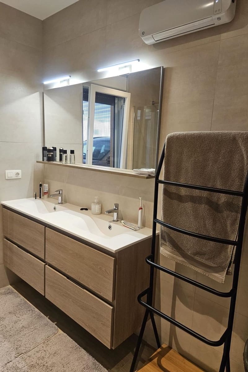 4 sypialnia Willa na sprzedaż w La Torreta z basenem - 745 000 € (Ref: 8981945)