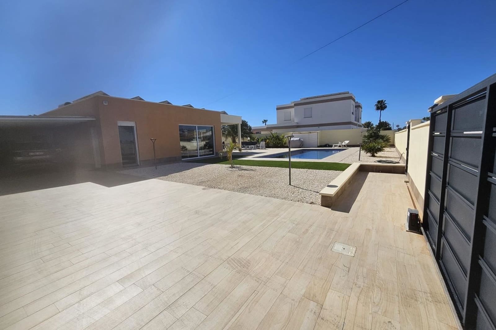 4 sypialnia Willa na sprzedaż w La Torreta z basenem - 745 000 € (Ref: 8981945)