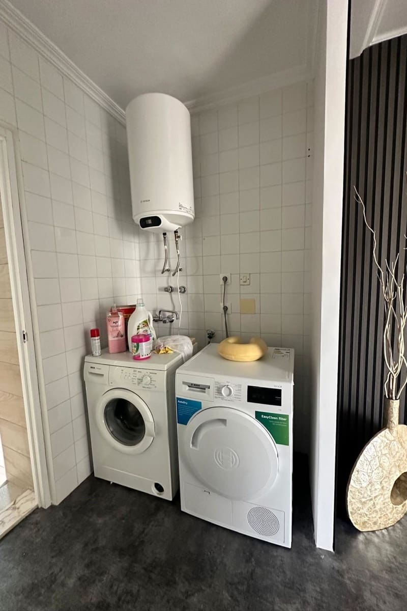 5 quarto Moradia para venda em Mil Palmeras com piscina - 1 030 000 € (Ref: 8987211)