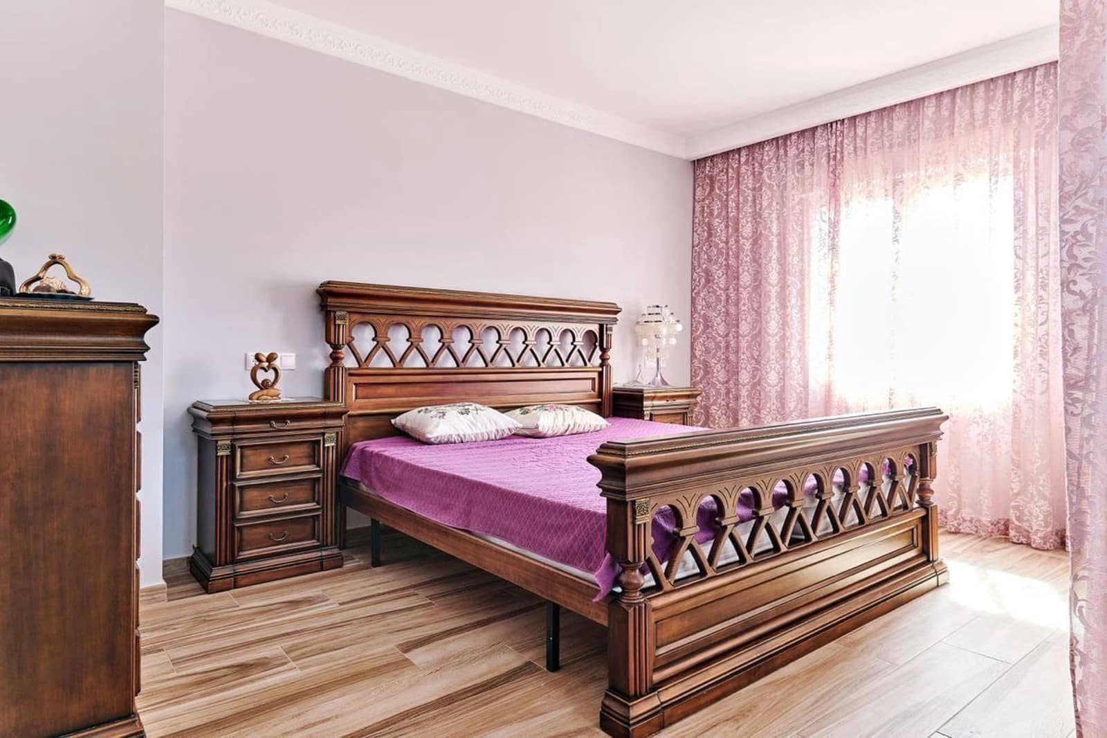 5 quarto Moradia para venda em Mil Palmeras com piscina - 1 030 000 € (Ref: 8987211)