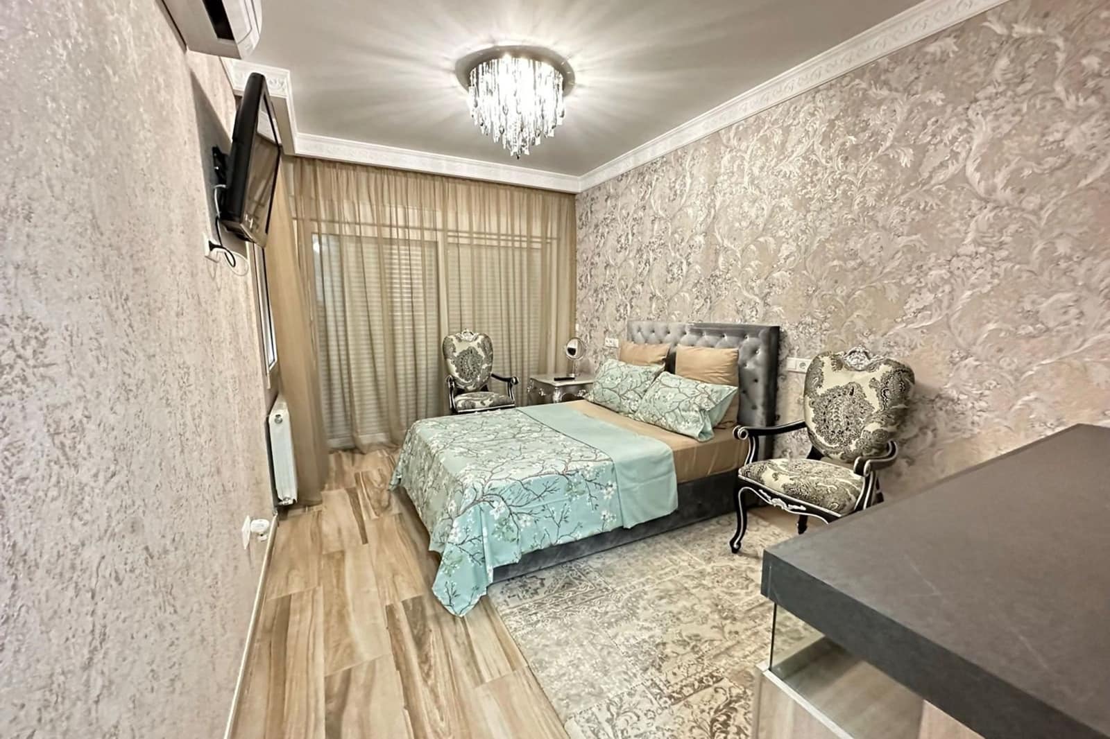 5 quarto Moradia para venda em Mil Palmeras com piscina - 1 030 000 € (Ref: 8987211)