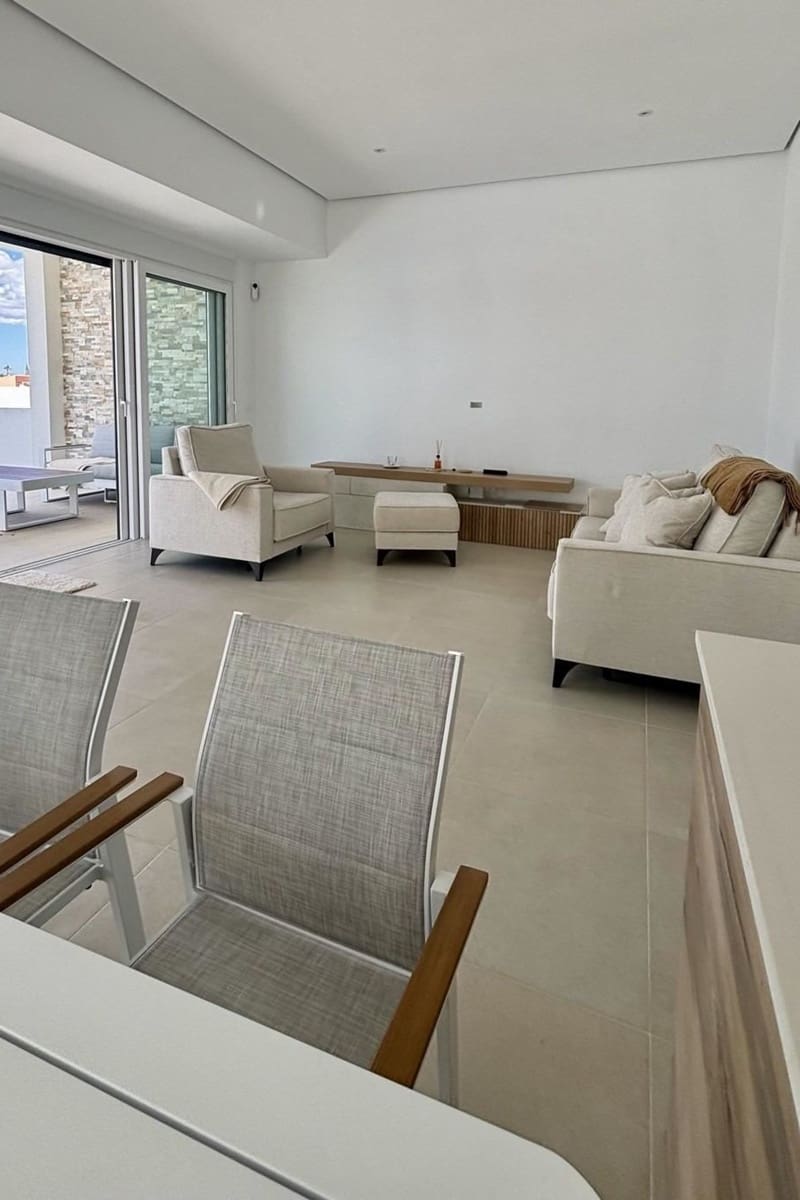 3 soverom Villa til salgs i Benijofar med svømmebasseng - € 589 000 (Ref: 9009348)