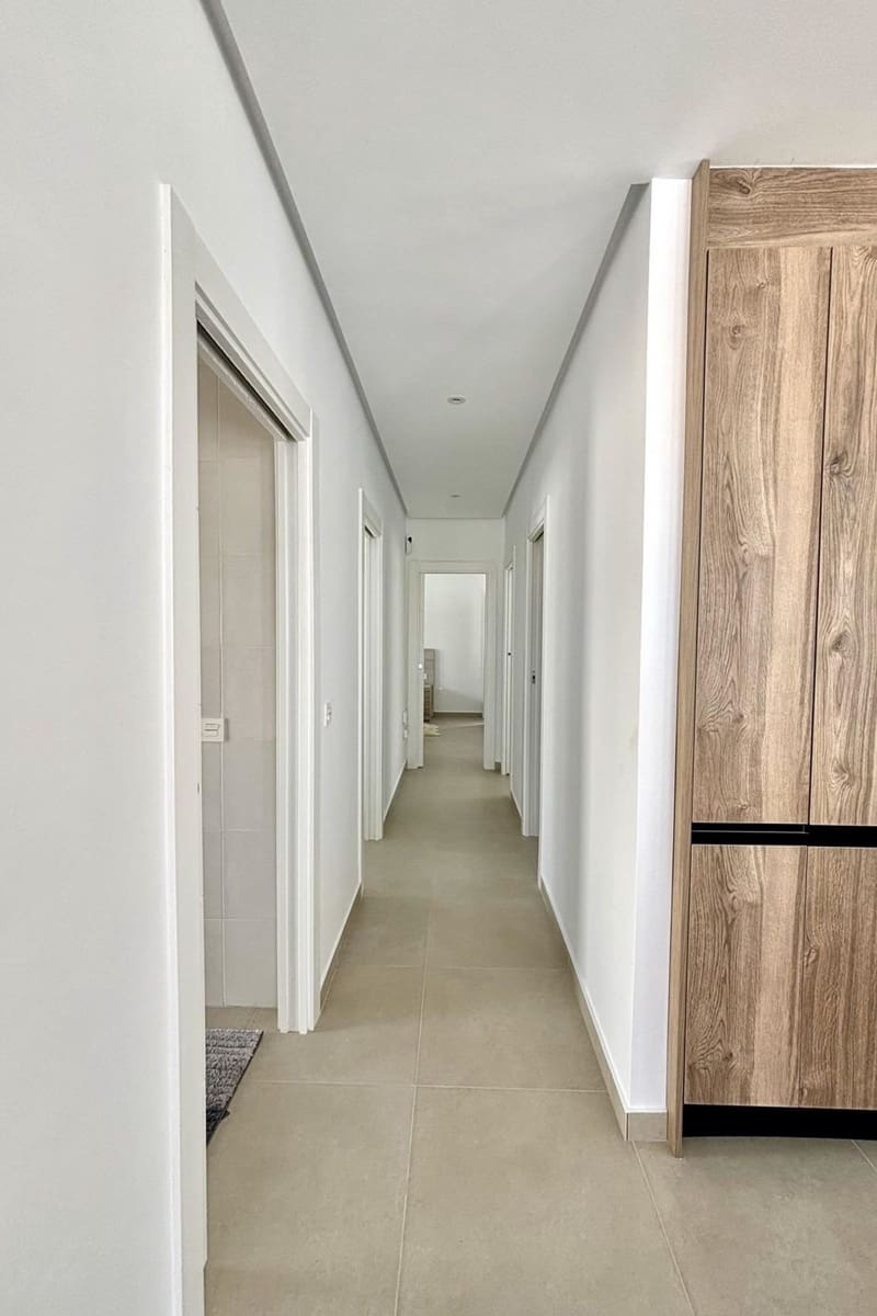 3 soverom Villa til salgs i Benijofar med svømmebasseng - € 589 000 (Ref: 9009348)