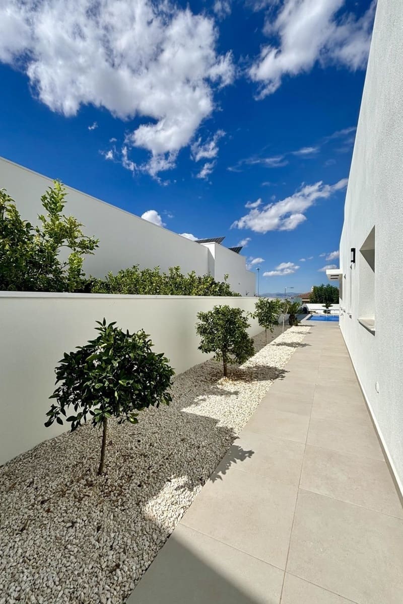 3 soverom Villa til salgs i Benijofar med svømmebasseng - € 589 000 (Ref: 9009348)