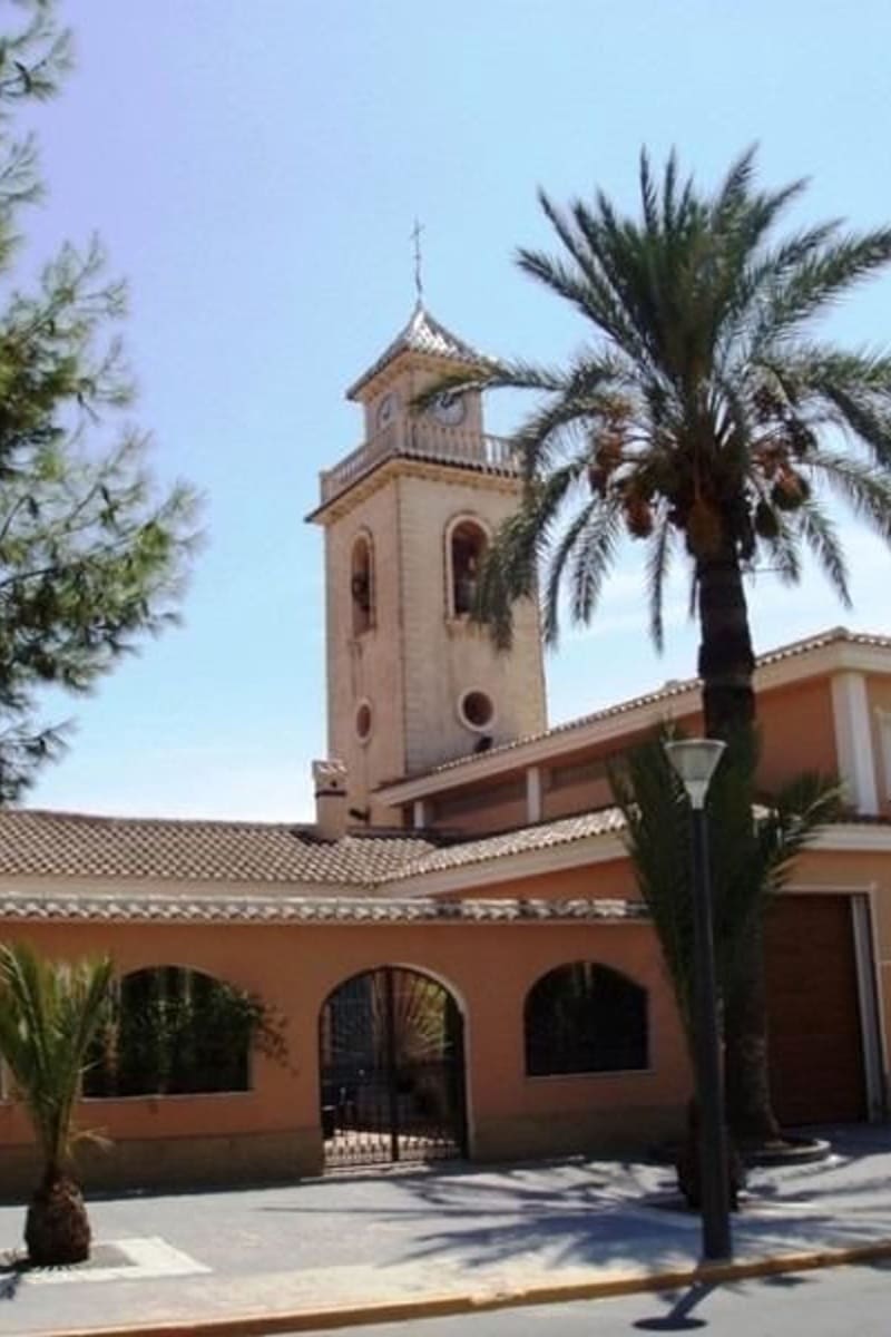 3 makuuhuone Huvila myytävänä paikassa Los Montesinos mukana uima-altaan - 519 000 € (Ref: 9019256)