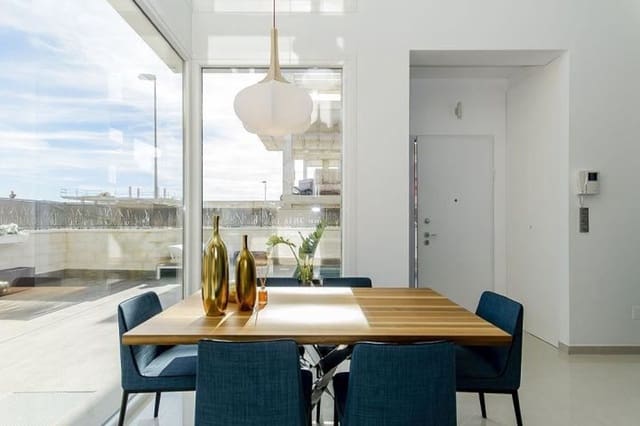 Chalet de 3 habitaciones en Ciudad Quesada, Rojales en venta con piscina - 650.000 € (Ref: 9022186)