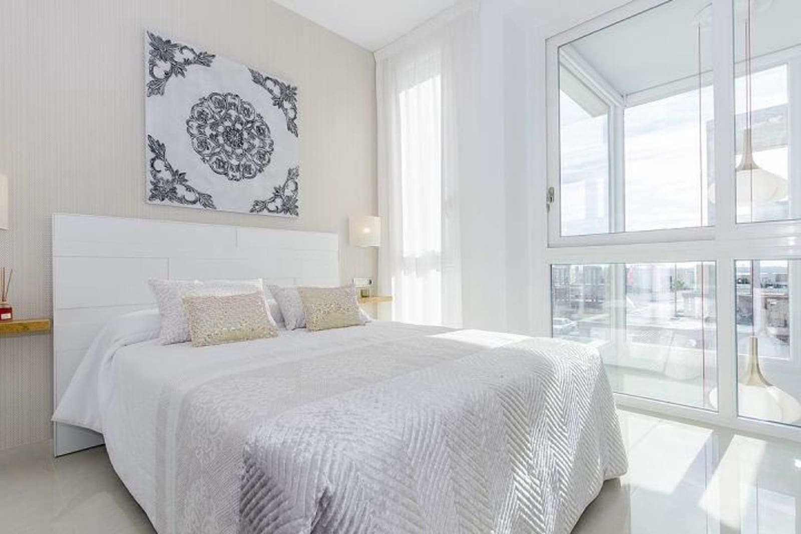 Chalet de 3 habitaciones en Ciudad Quesada en venta con piscina - 650.000 € (Ref: 9022186)