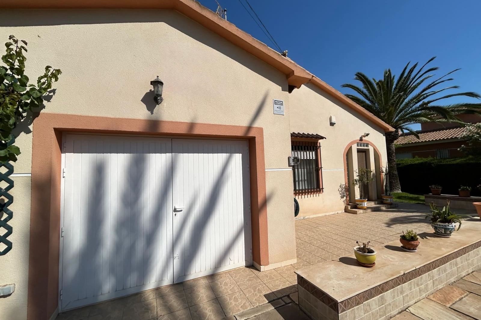 3 soveværelse Villa til salg i Cabo Roig med swimmingpool - € 790.000 (Ref: 9028344)
