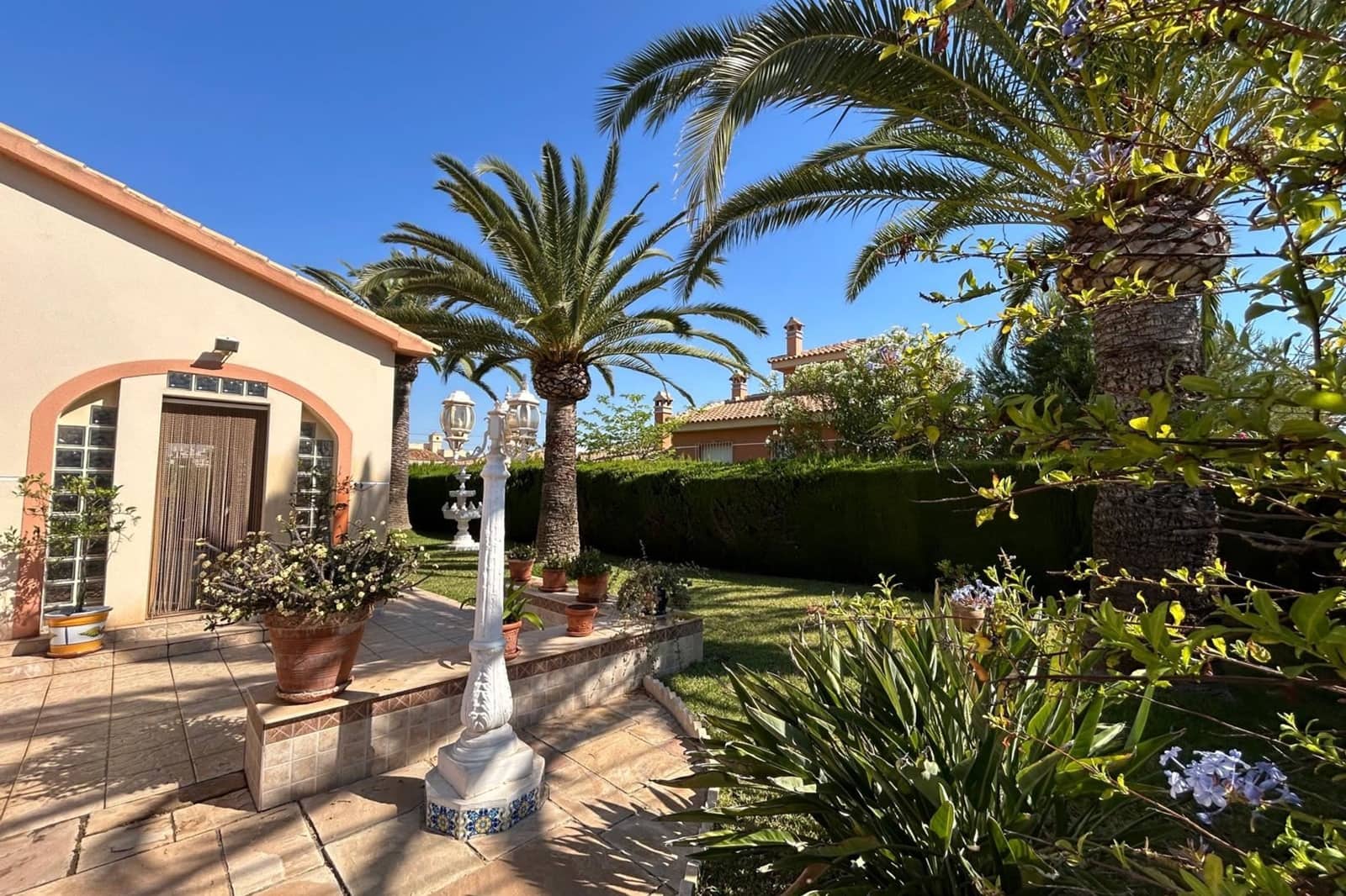 3 soveværelse Villa til salg i Cabo Roig med swimmingpool - € 790.000 (Ref: 9028344)