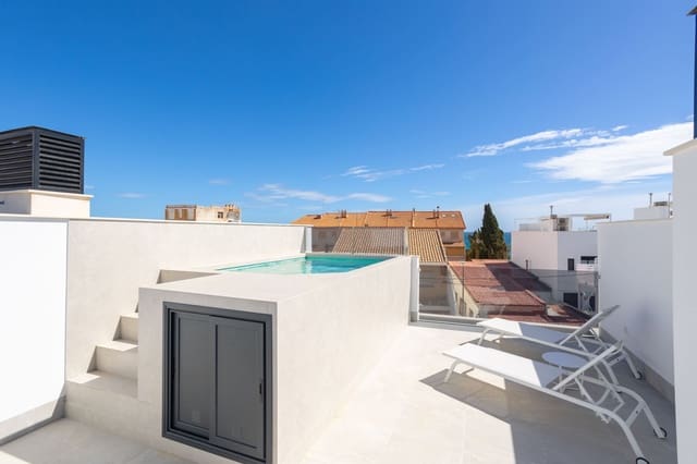 3 soveværelse Byhus til salg i Torre de la Horadada, Pilar de la Horadada med swimmingpool - € 519.900 (Ref: 9035539)