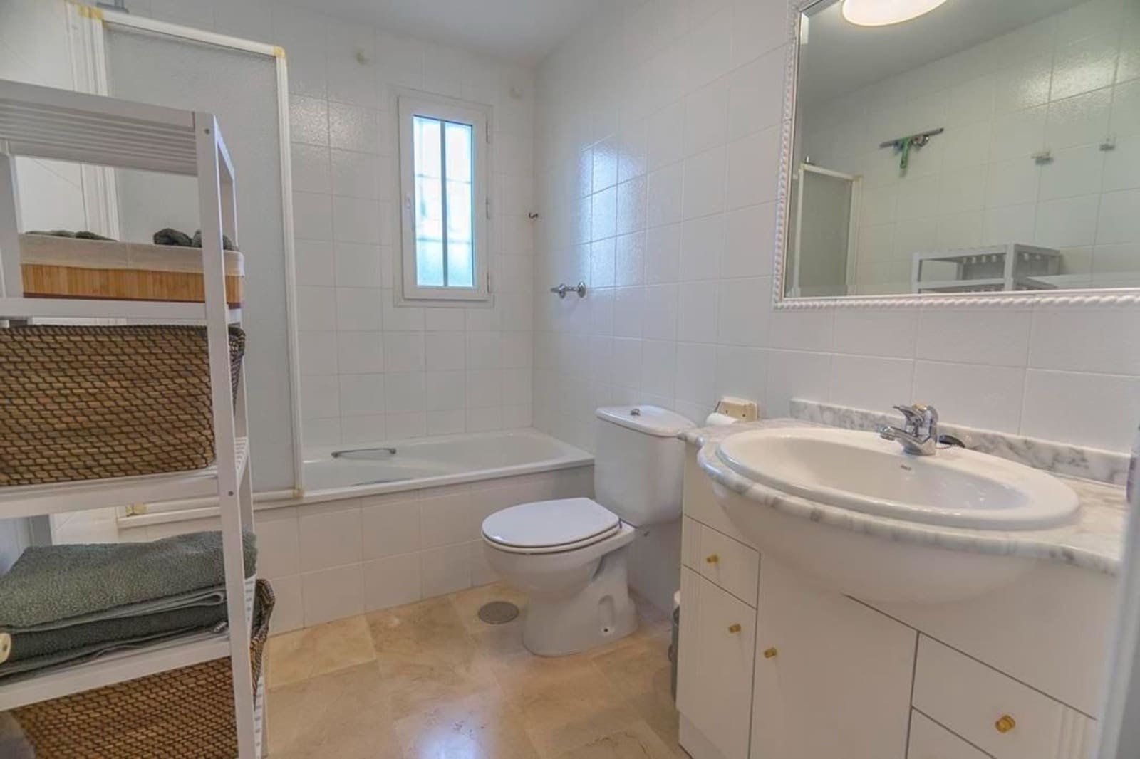 2 quarto Casa em Banda para venda em Villamartin - 320 000 € (Ref: 9097673)