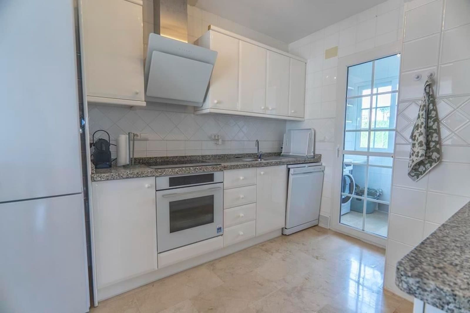 2 quarto Casa em Banda para venda em Villamartin - 320 000 € (Ref: 9097673)