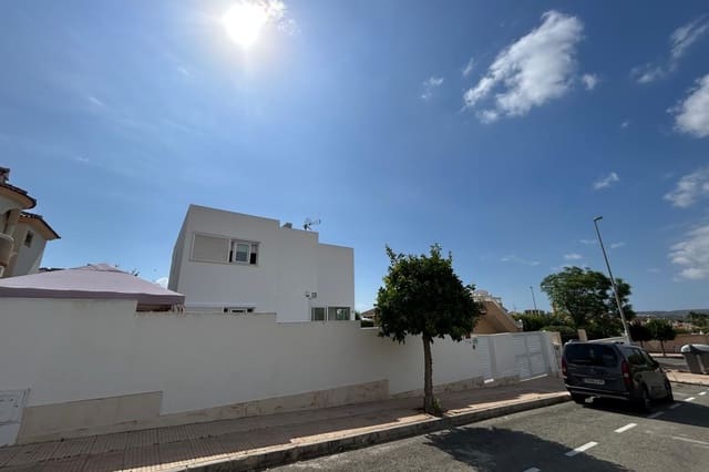 5 soveværelse Villa til salg i Bigastro med swimmingpool - € 699.000 (Ref: 9148559)