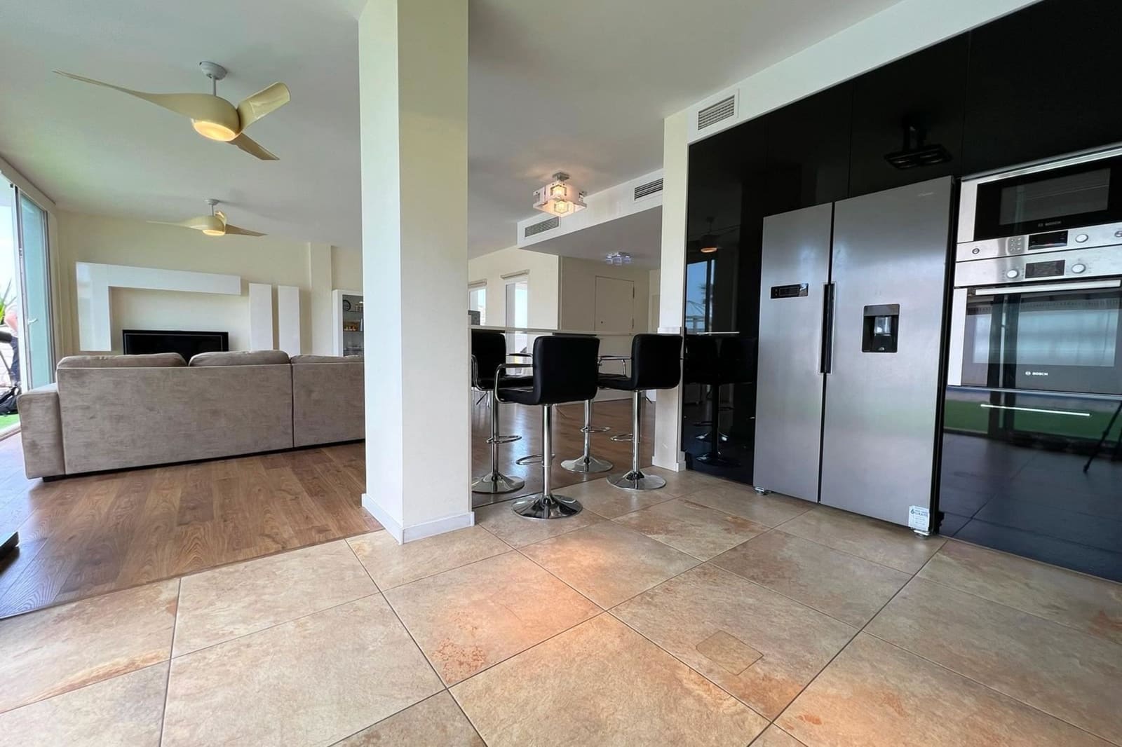 5 soveværelse Villa til salg i Bigastro med swimmingpool - € 699.000 (Ref: 9148559)