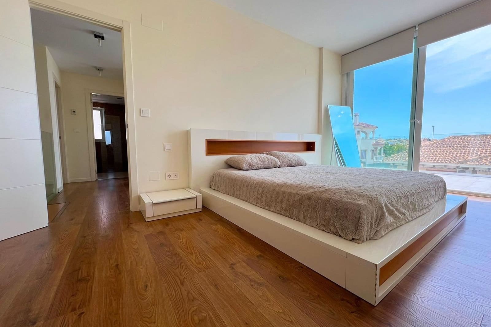 5 soveværelse Villa til salg i Bigastro med swimmingpool - € 699.000 (Ref: 9148559)