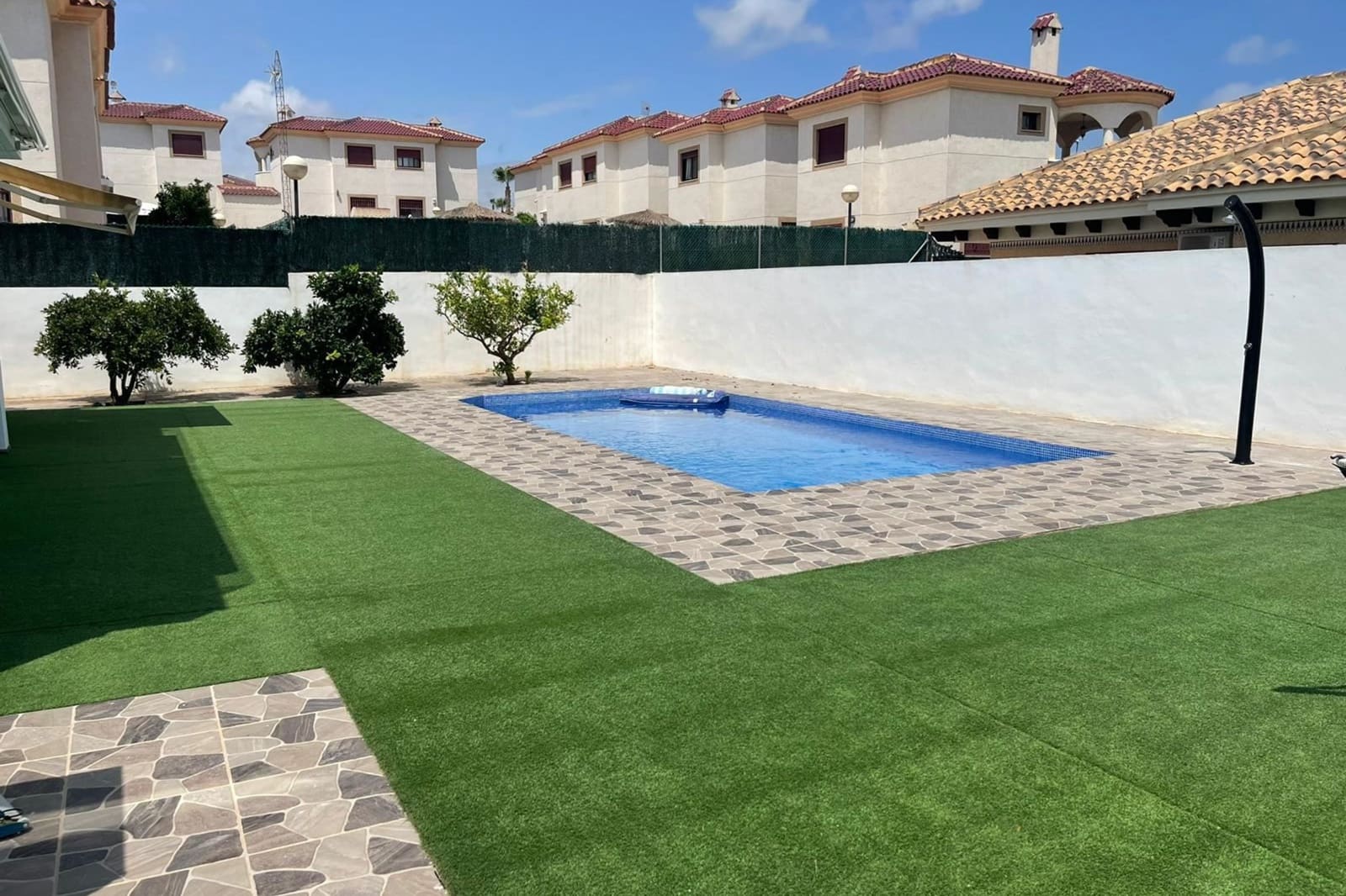 5 soveværelse Villa til salg i Bigastro med swimmingpool - € 699.000 (Ref: 9148559)