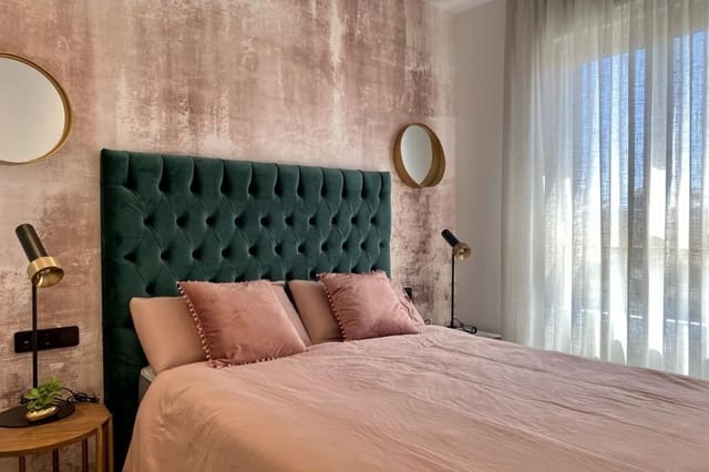 Apartamento de 3 habitaciones en Los Balcones en venta con piscina - 642.500 € (Ref: 9160321)