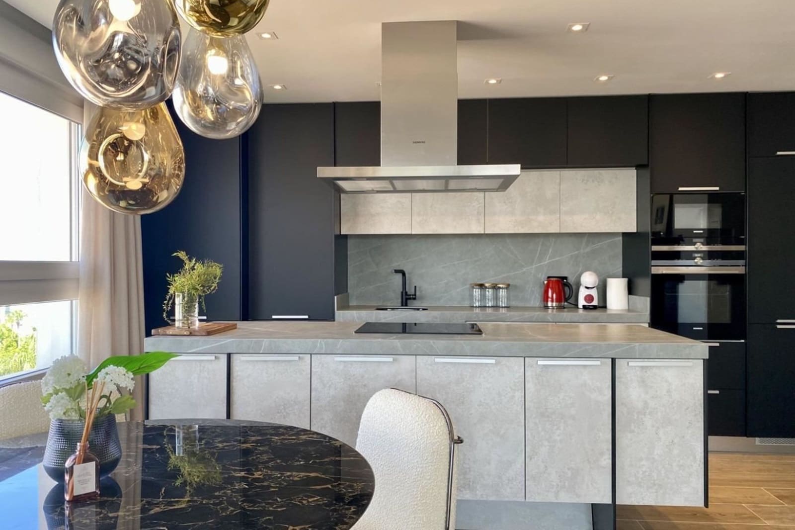 Apartamento de 3 habitaciones en Los Balcones en venta con piscina - 642.500 € (Ref: 9160321)