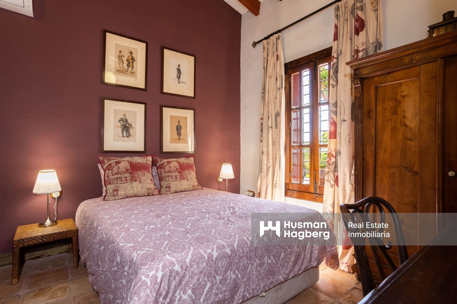 4 bedroom Villa for sale in San Miguel de Salinas with pool - € 2,169,000 (Ref: 9215804)