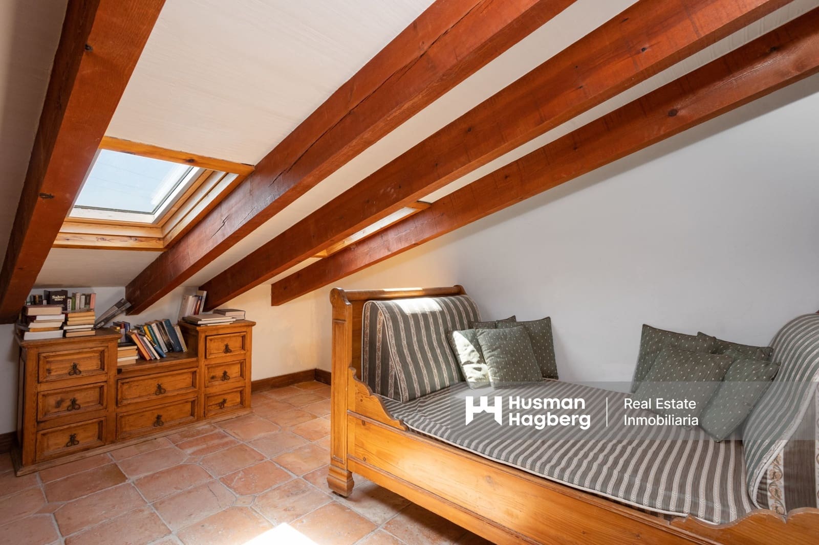 4 bedroom Villa for sale in San Miguel de Salinas with pool - € 2,169,000 (Ref: 9215804)