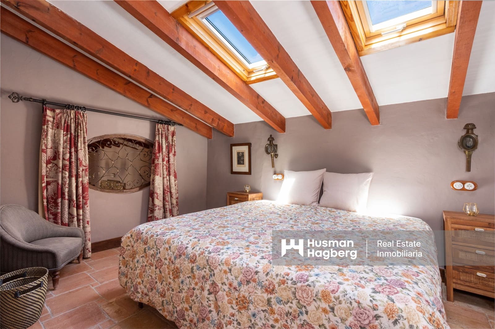 4 bedroom Villa for sale in San Miguel de Salinas with pool - € 2,169,000 (Ref: 9215804)