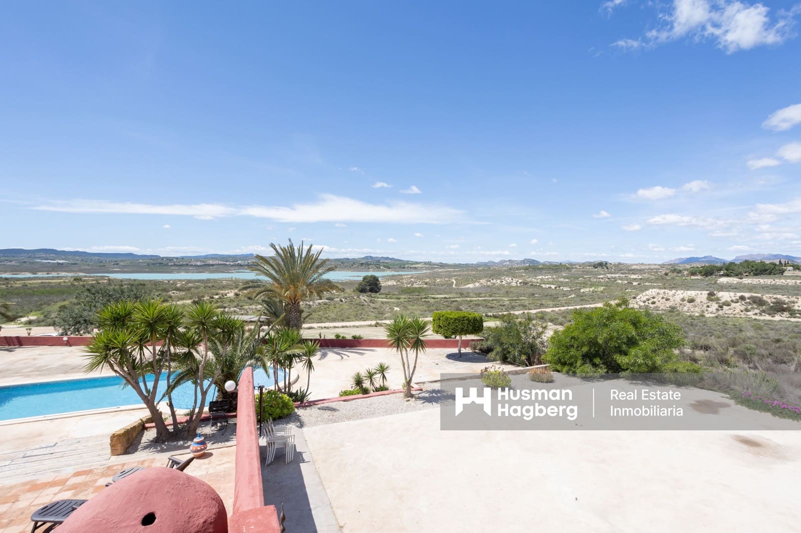 4 bedroom Villa for sale in San Miguel de Salinas with pool - € 2,169,000 (Ref: 9215804)