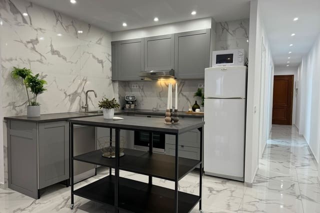 4 soveværelse Lejlighed til salg i El Molino, Torrevieja - € 239.000 (Ref: 9219275)