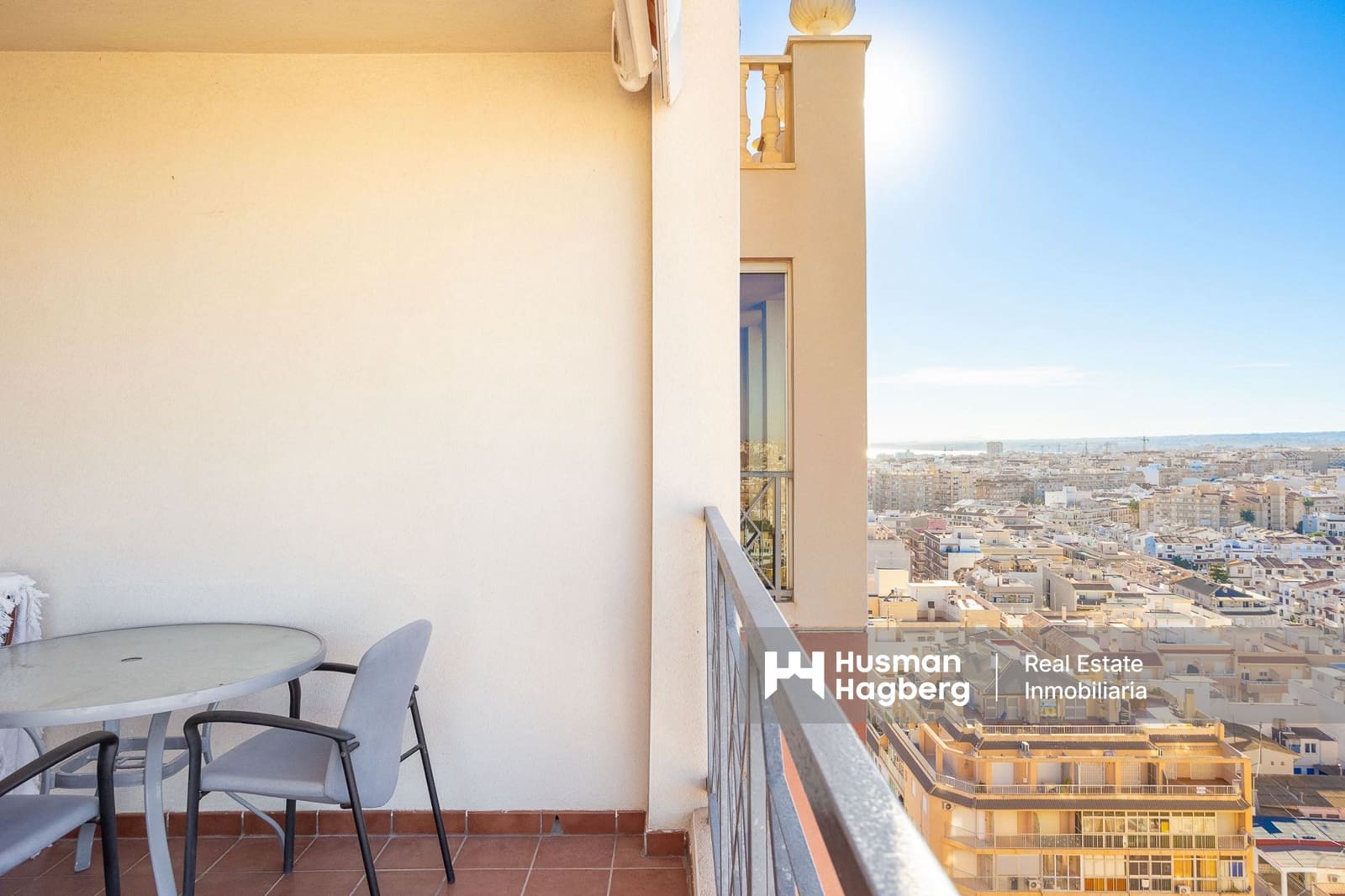 3 bedroom Apartment for sale in Torrevieja with pool - € 259,000 (Ref: 9227429)