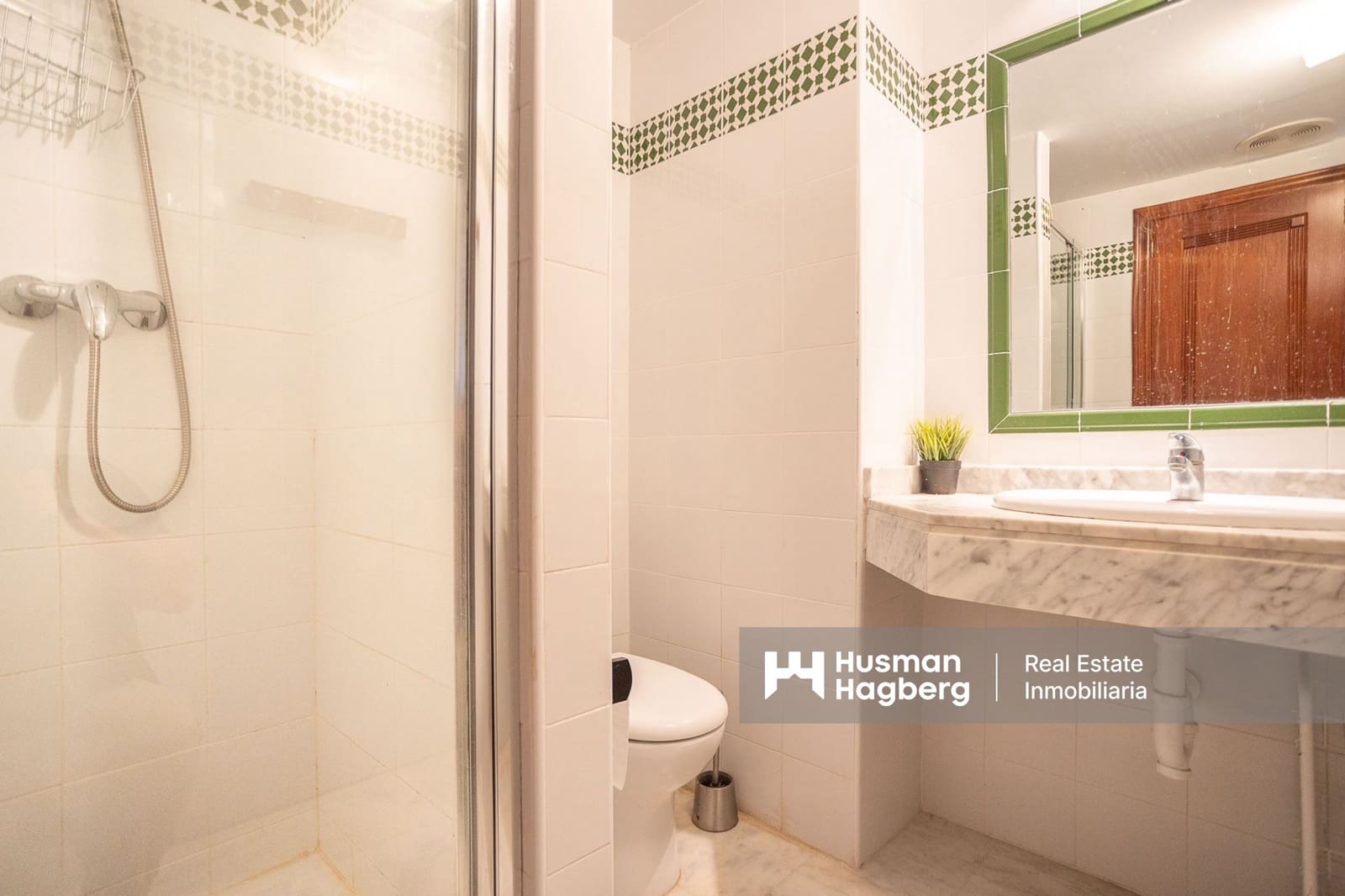 3 bedroom Apartment for sale in Torrevieja with pool - € 259,000 (Ref: 9227429)