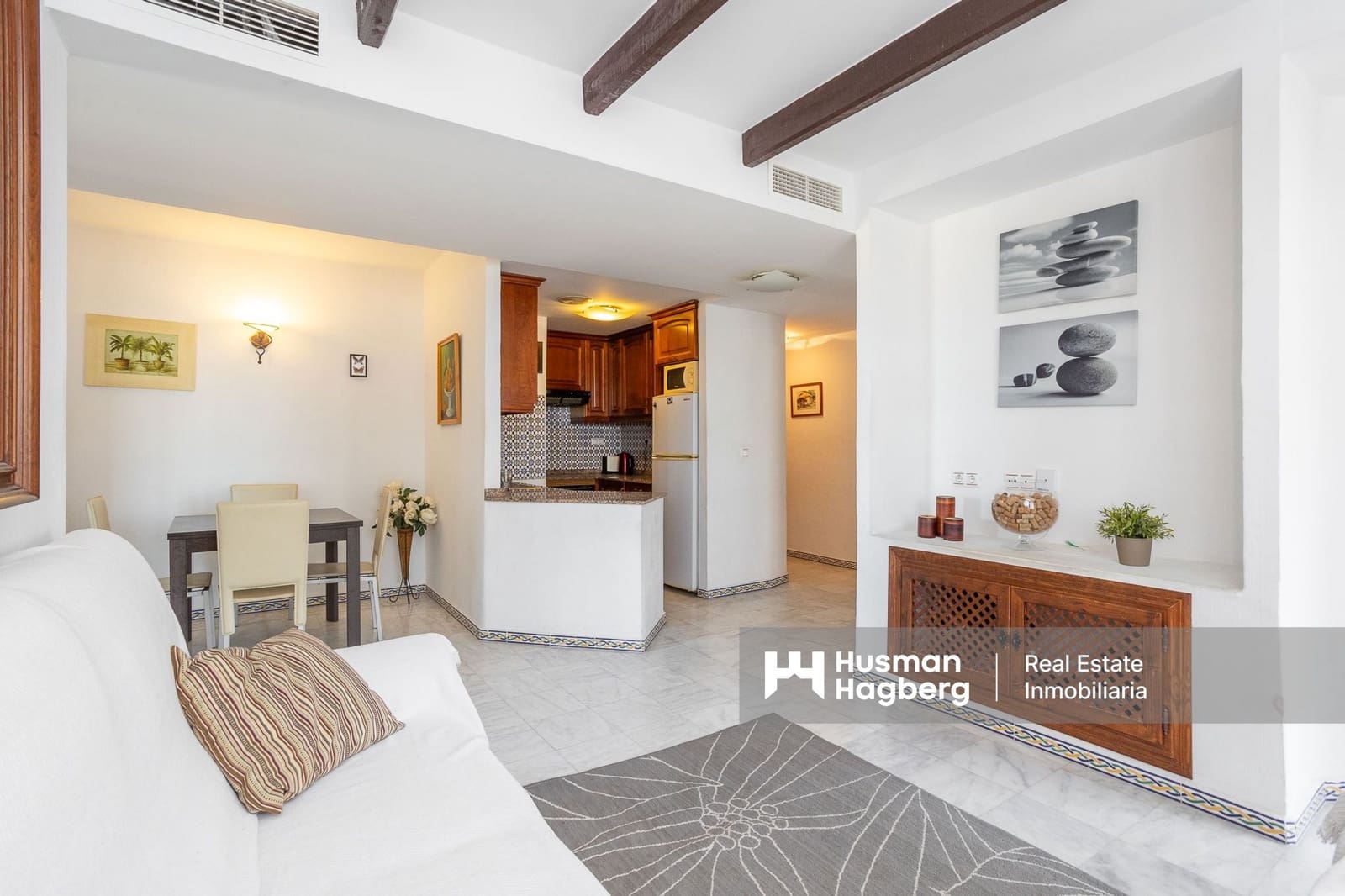 3 bedroom Apartment for sale in Torrevieja with pool - € 259,000 (Ref: 9227429)