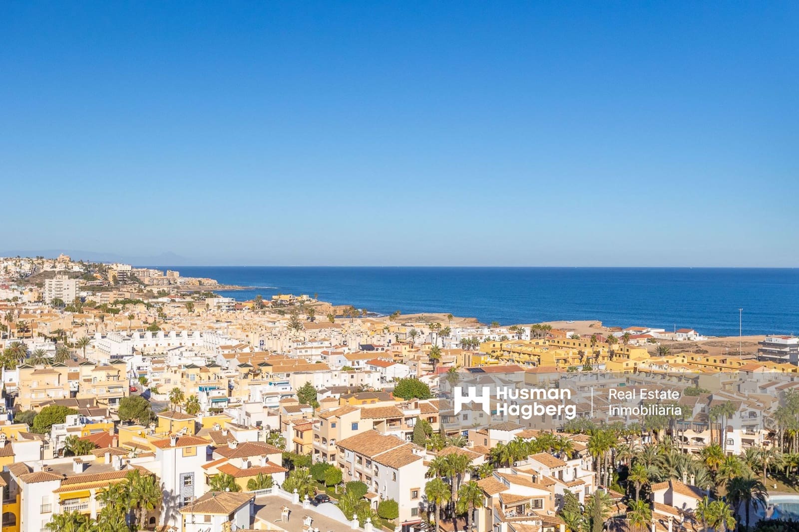 3 bedroom Apartment for sale in Torrevieja with pool - € 259,000 (Ref: 9227429)