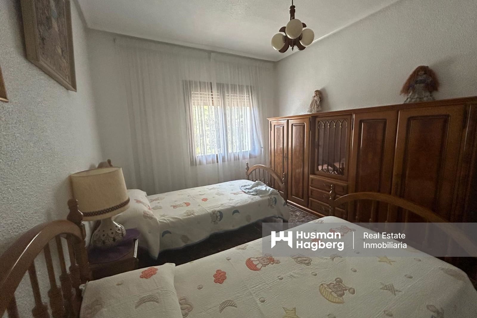 6 bedroom Villa for sale in San Fulgencio with pool - € 625,000 (Ref: 9227741)