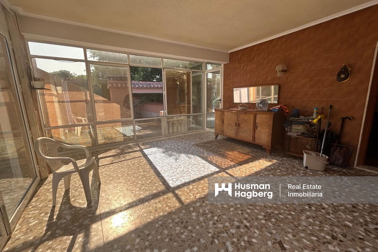 6 bedroom Villa for sale in San Fulgencio with pool - € 625,000 (Ref: 9227741)