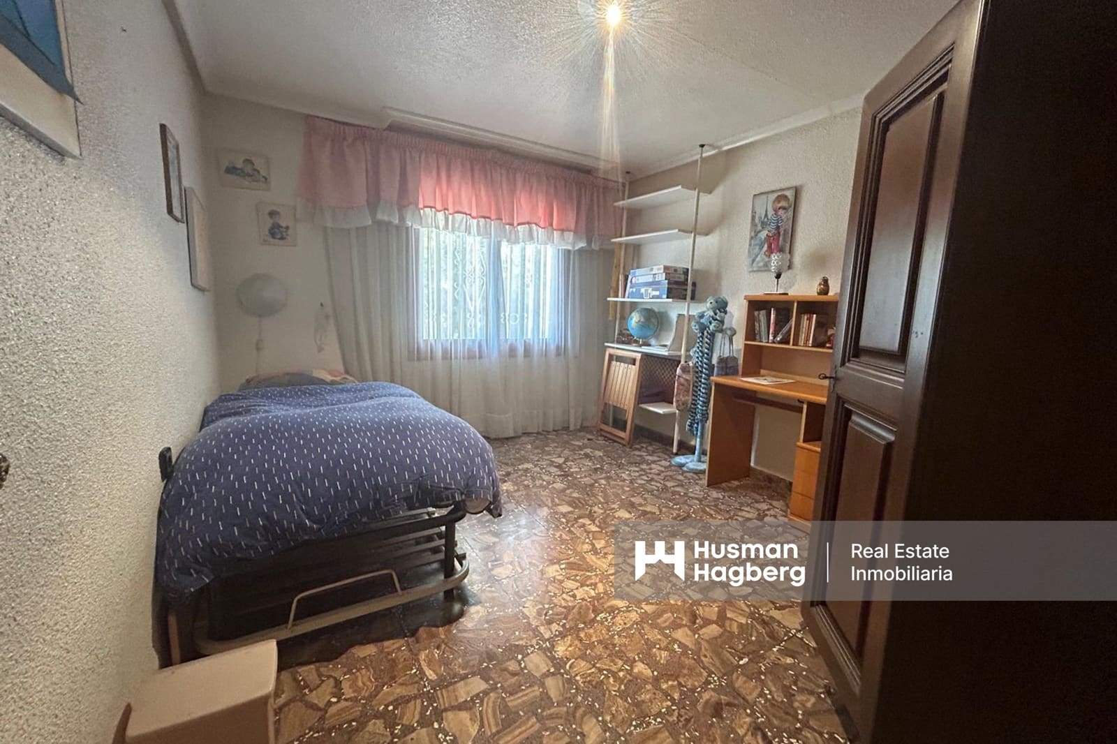 6 bedroom Villa for sale in San Fulgencio with pool - € 625,000 (Ref: 9227741)