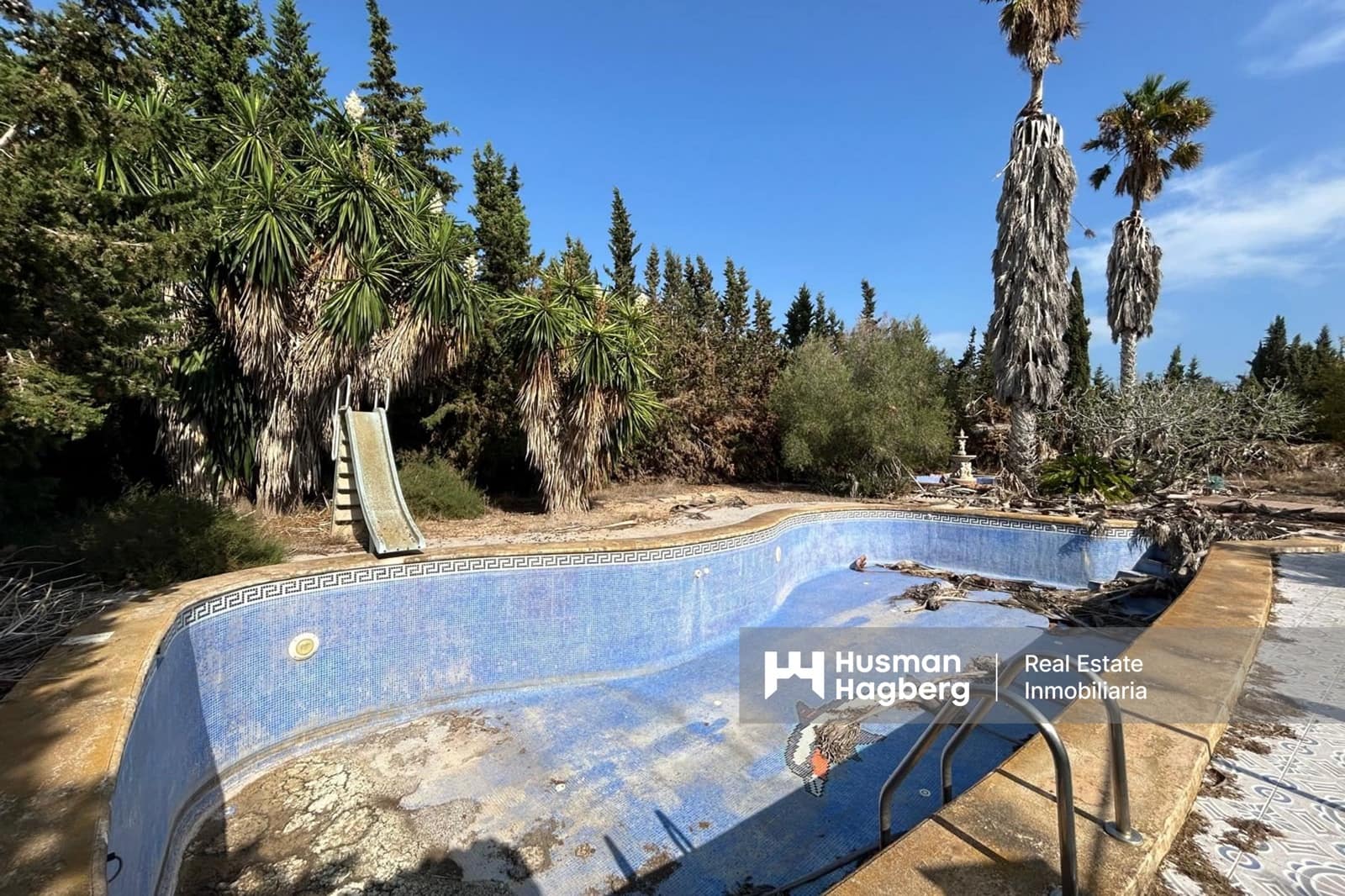 6 bedroom Villa for sale in San Fulgencio with pool - € 625,000 (Ref: 9227741)