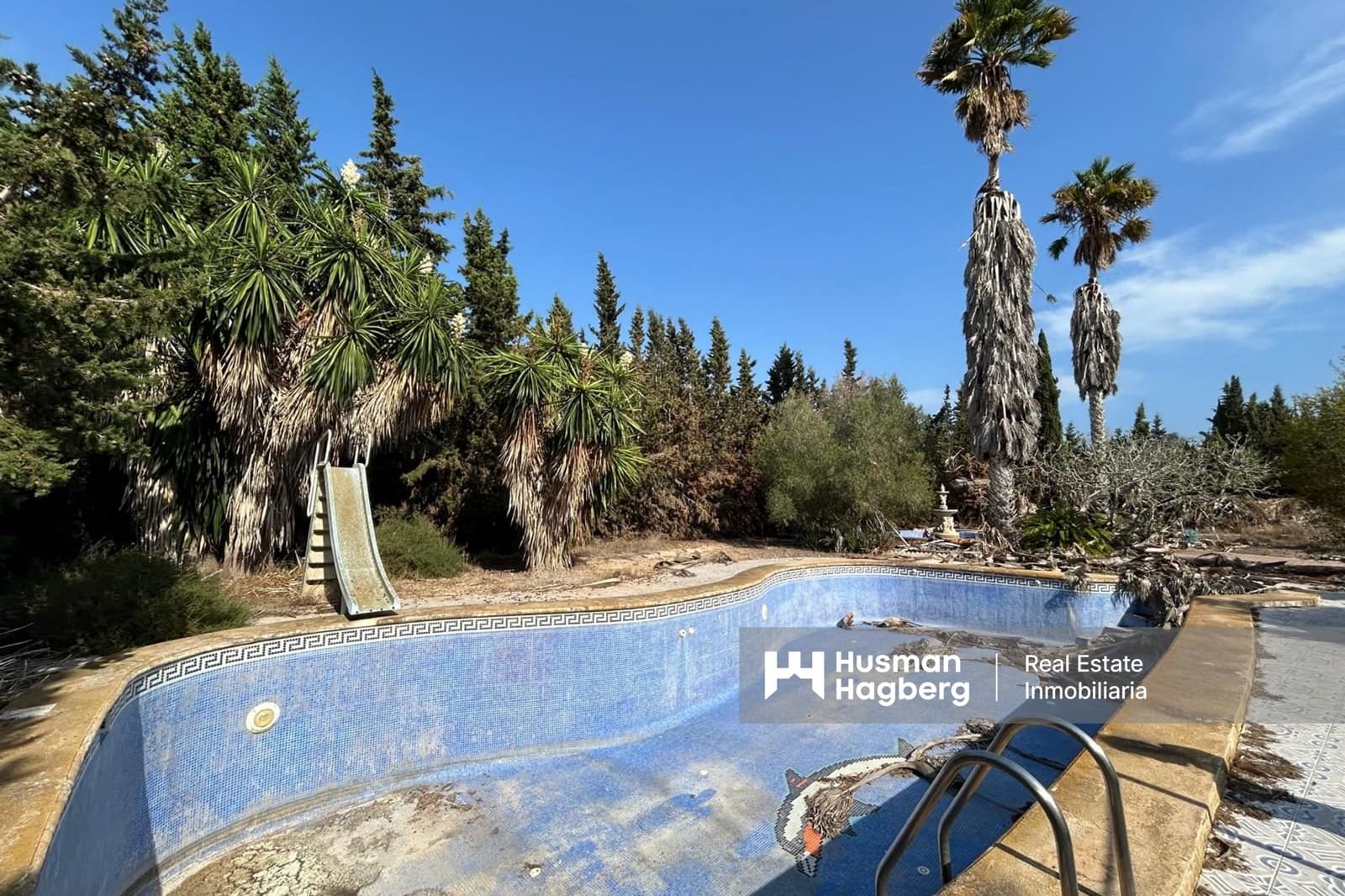 6 bedroom Villa for sale in San Fulgencio with pool - € 625,000 (Ref: 9227741)