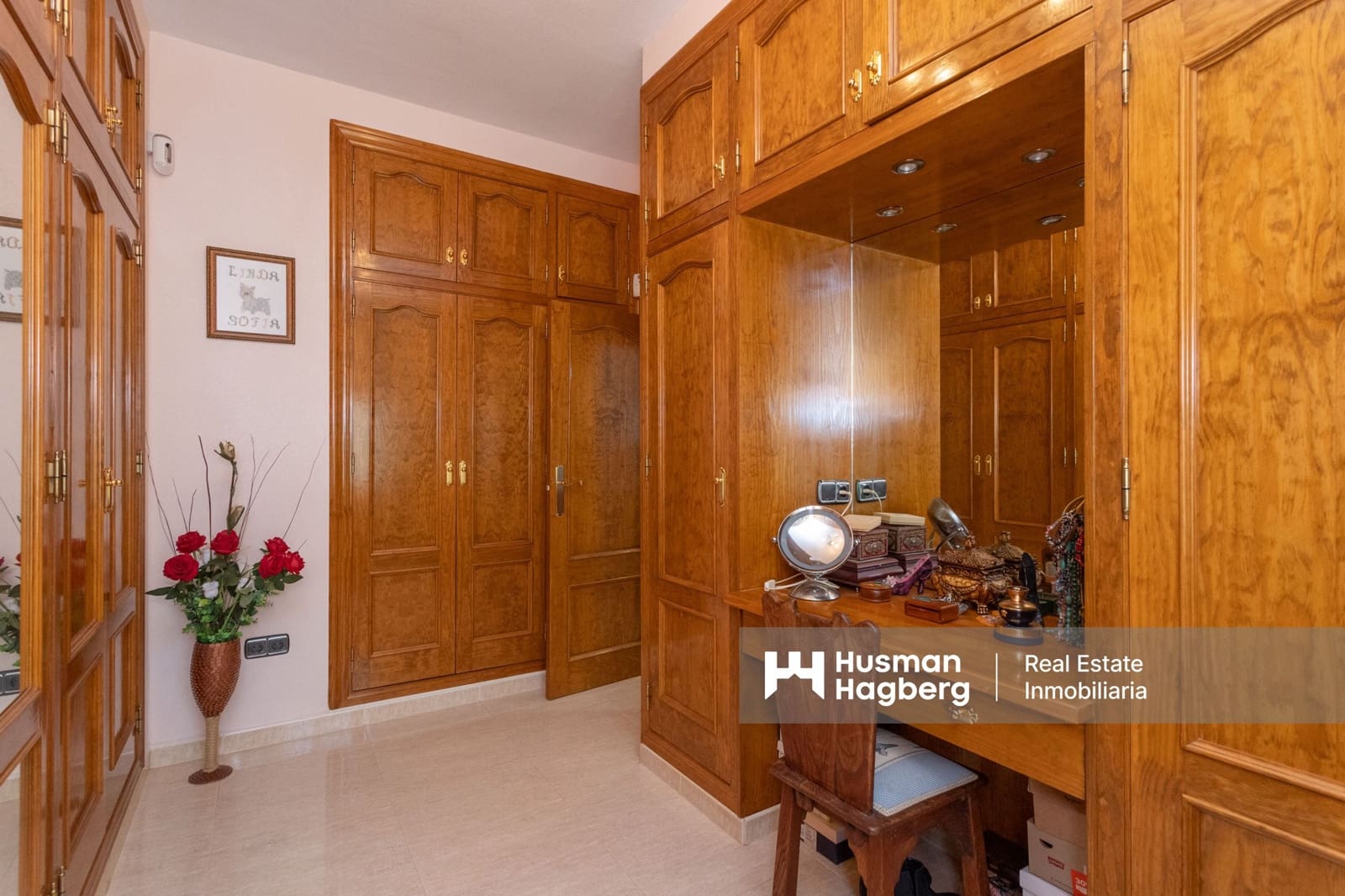 3 soveværelse Villa til salg i Campoamor med swimmingpool - € 985.000 (Ref: 9247476)