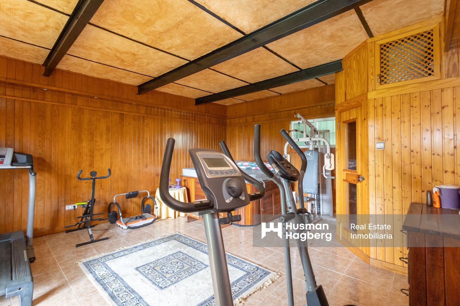 3 soveværelse Villa til salg i Campoamor med swimmingpool - € 985.000 (Ref: 9247476)