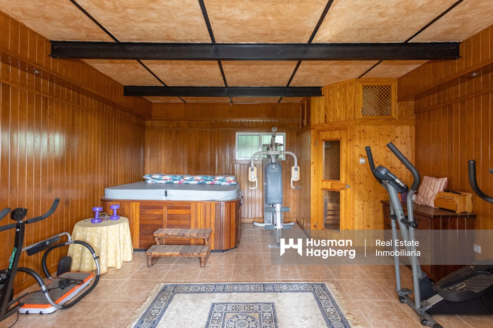 3 soveværelse Villa til salg i Campoamor med swimmingpool - € 985.000 (Ref: 9247476)