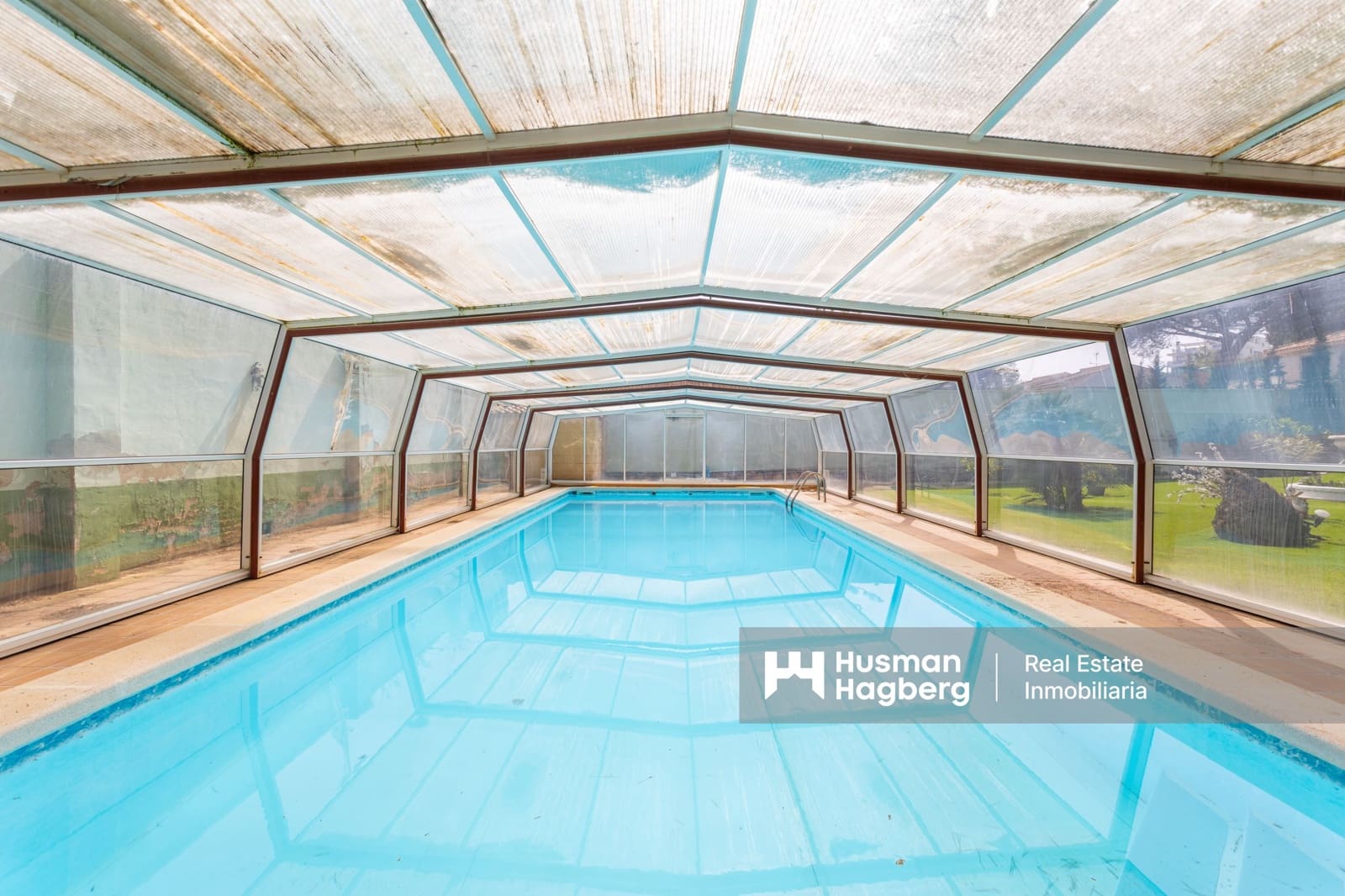 3 soveværelse Villa til salg i Campoamor med swimmingpool - € 985.000 (Ref: 9247476)