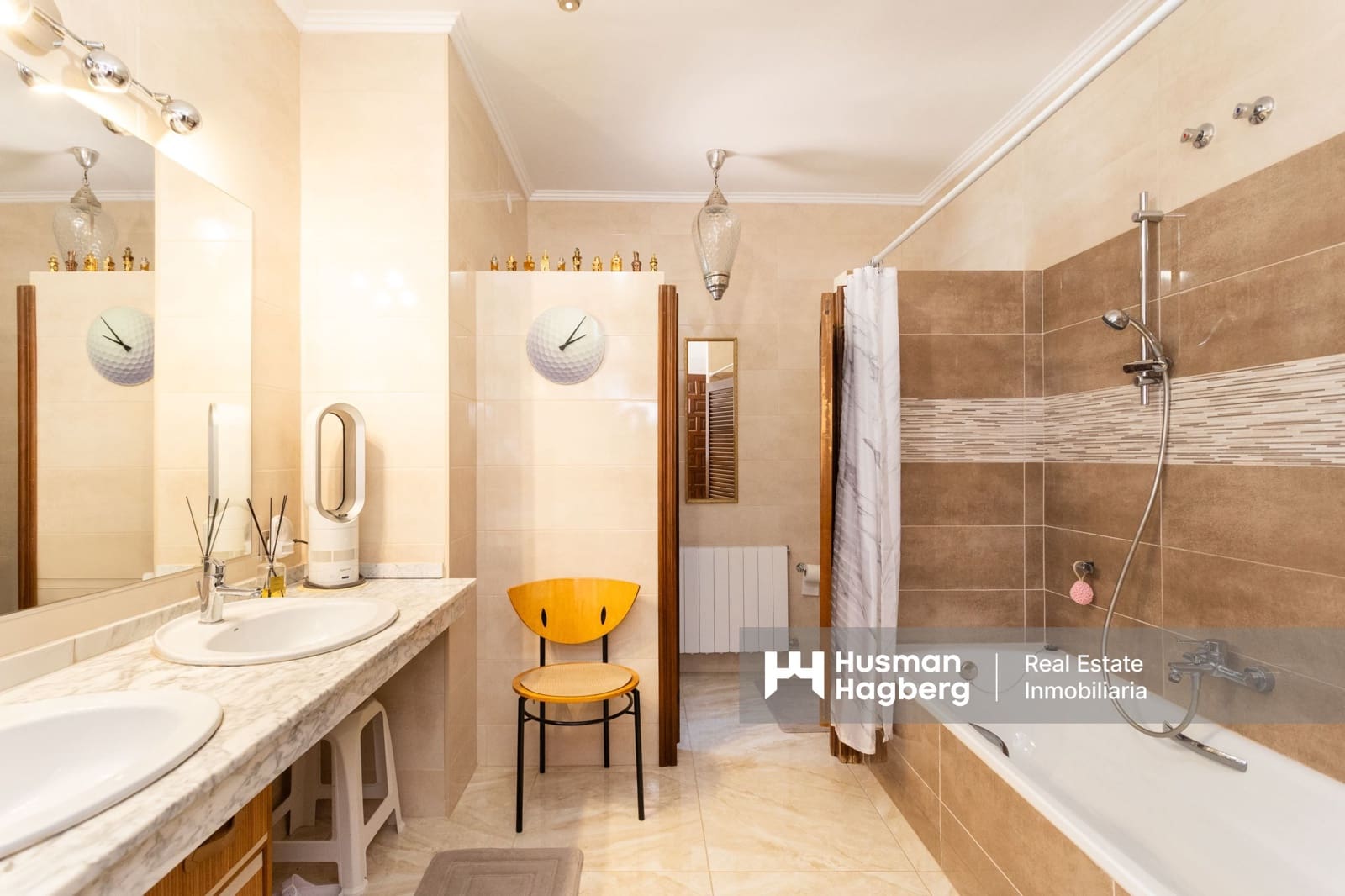 4 makuuhuone Huvila myytävänä paikassa Villamartin mukana uima-altaan - 790 000 € (Ref: 9247753)