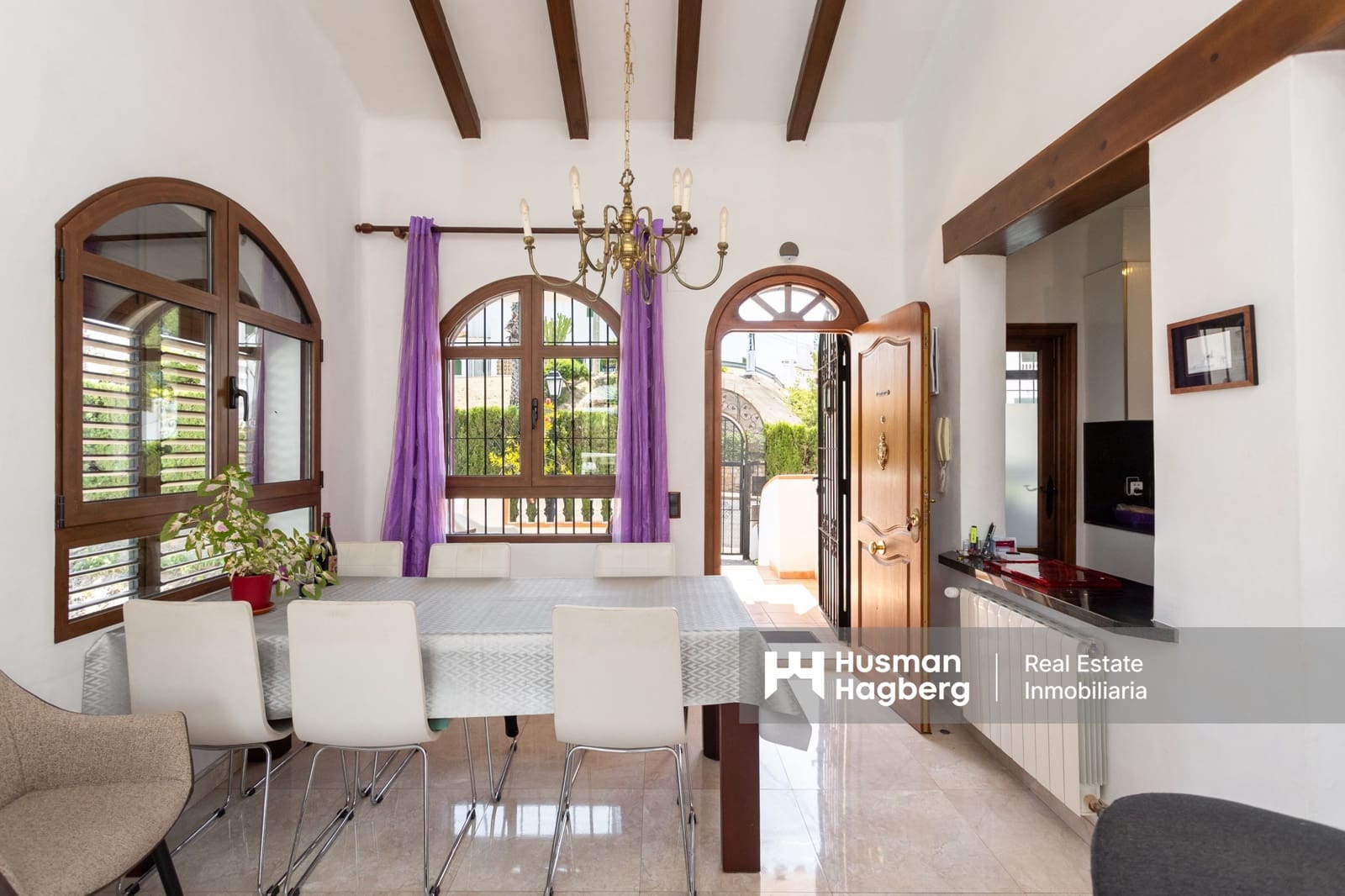 4 makuuhuone Huvila myytävänä paikassa Villamartin mukana uima-altaan - 790 000 € (Ref: 9247753)