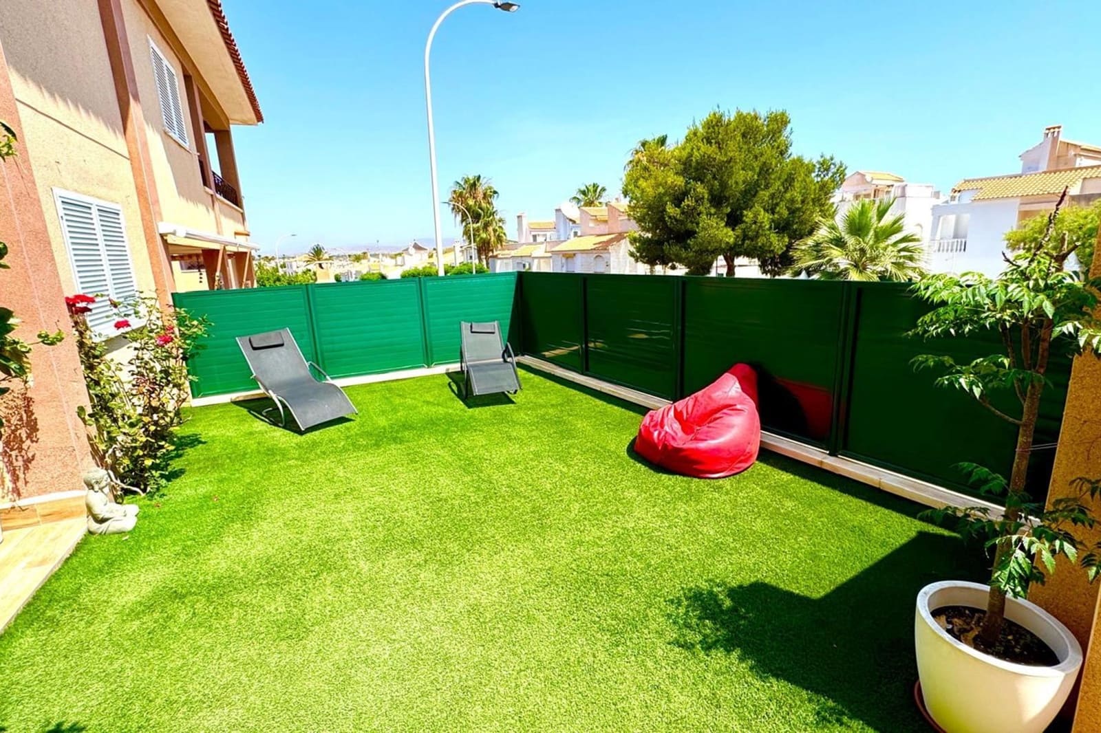 2 soveværelse Lejlighed til salg i Gran Alacant med swimmingpool - € 273.000 (Ref: 9254401)