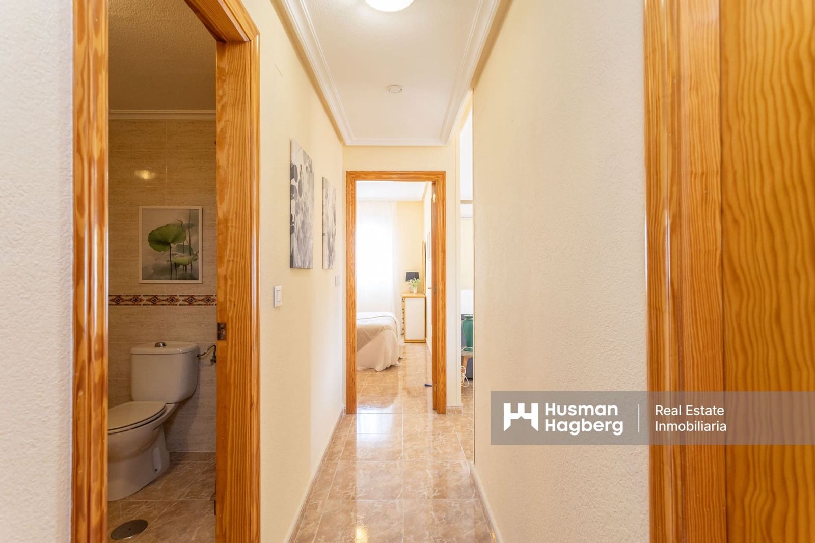 2 makuuhuone Huoneisto myytävänä paikassa Torrevieja mukana uima-altaan - 147 000 € (Ref: 9275650)