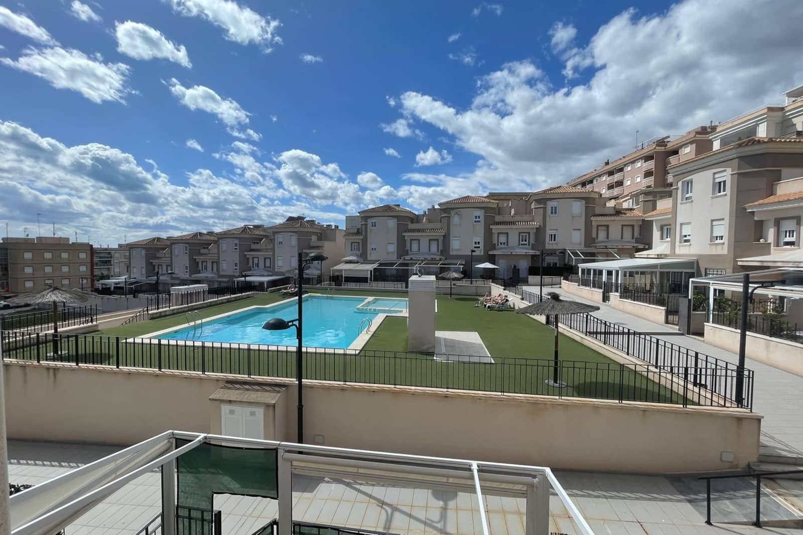 3 soverom Hus til salgs i Santa Pola med svømmebasseng - € 412 000 (Ref: 9283177)