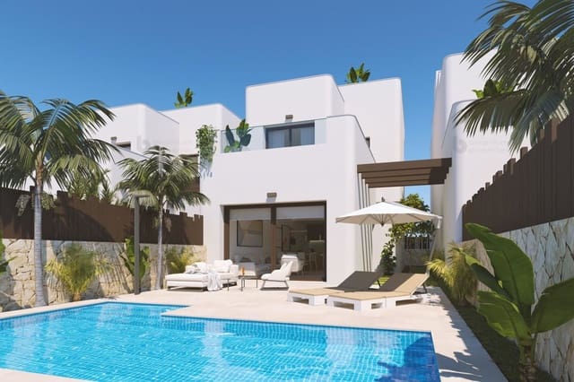 3 bedroom Villa for sale in Mil Palmeras, Pilar de la Horadada with pool - € 539,900 (Ref: 9289341)